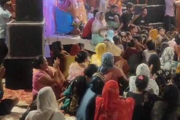 बिलासपुर में आयोजित किया गया श्री बालाजी महोत्सवः श्रद्धालुओं ने दरबार में टेका मत्था, कलाकारों ने किया बाबा का गुणगान, प्रस्तुत किए