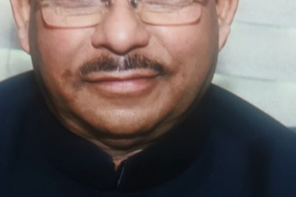 यूपी के राज्य सूचना आयुक्त गिरजेश चौधरी का निधन